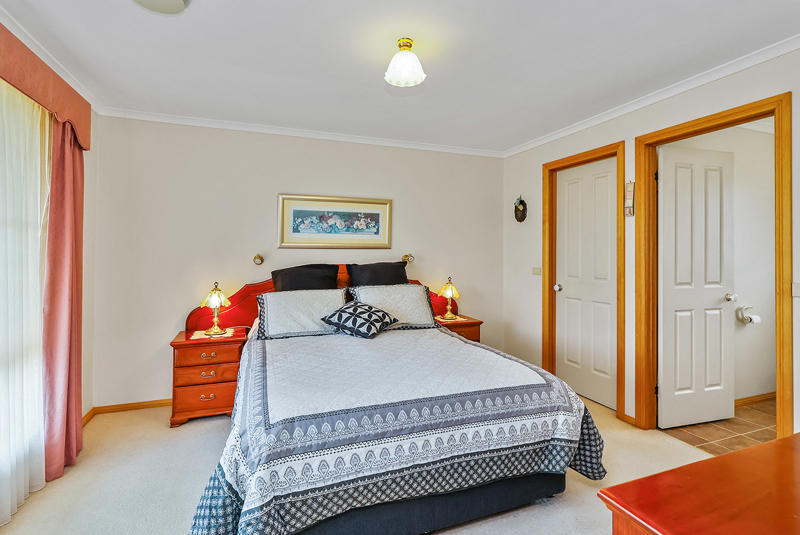 8 GLENBANE CT, WARRNAMBOOL VIC 3280, 0部屋, 0バスルーム, House