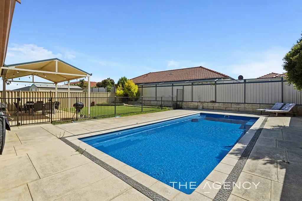 102 Ridgewood Boulevard, Ridgewood, WA 6030