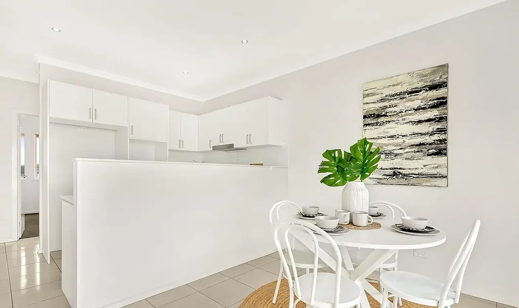 Craigieburn 2બેડરૂમ Live, Work, or Invest - 2-Bedroom Property with High-Exposure Location !!