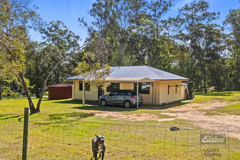 Glenwood 3 Bedroom ACREAGE CHARM MEETS EASY LIVING