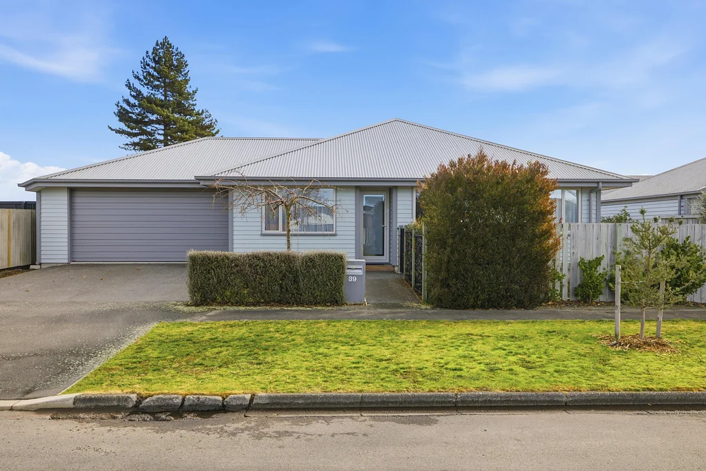 Burwood 3Kwarto Easy Living, Smart Buying