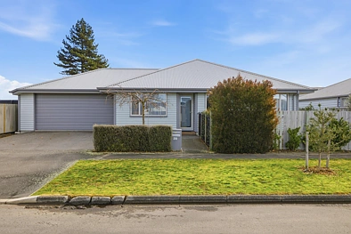 Burwood 3chambre Vacant SOON - your opportunity starts HERE!
