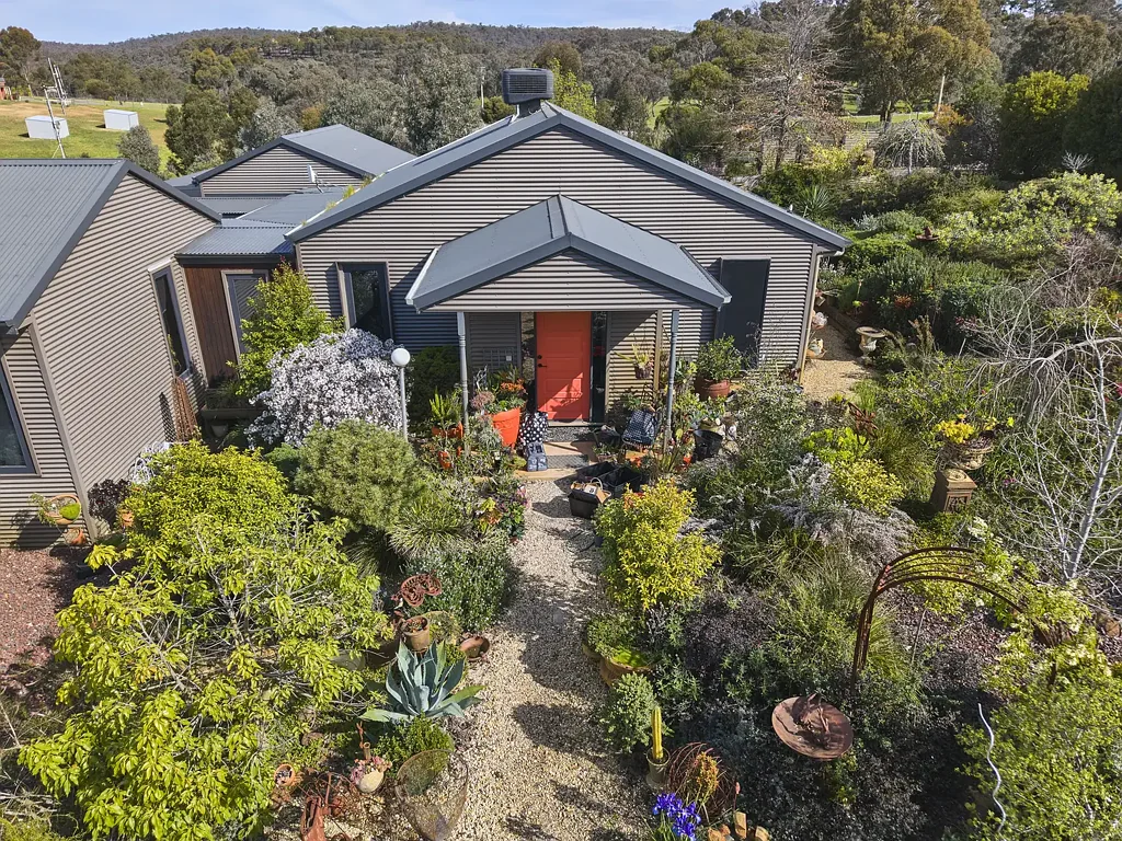 Heathcote 3Phòng ngủ "Ironstone Park" An Exceptional Lifestyle & Nursery Estate