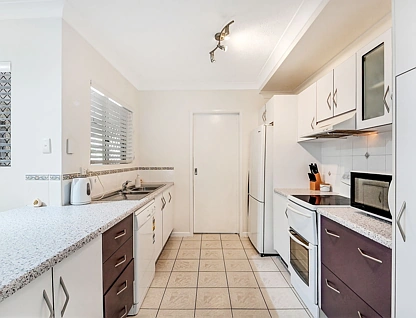 1/4-8 Stuart Street, North Ward, Townsville, 2 Schlafzimmer, 1 Badezimmer, Apartment