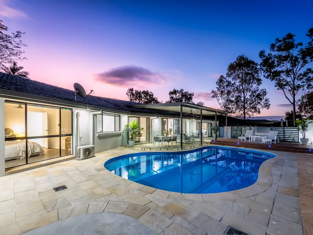 19 Carlingford Place, Robina, QLD 4226