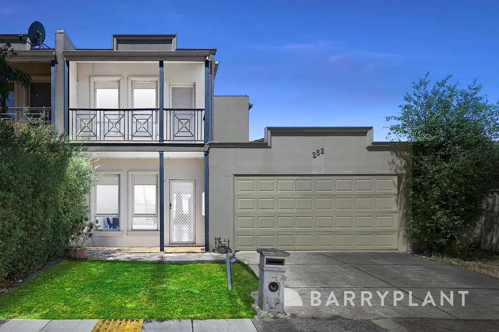 252 Station Road, Cairnlea, VIC 3023