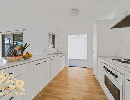 2 Robinson Court, Berrinba, QLD 4117, 3房, 1浴, 整租独立别墅