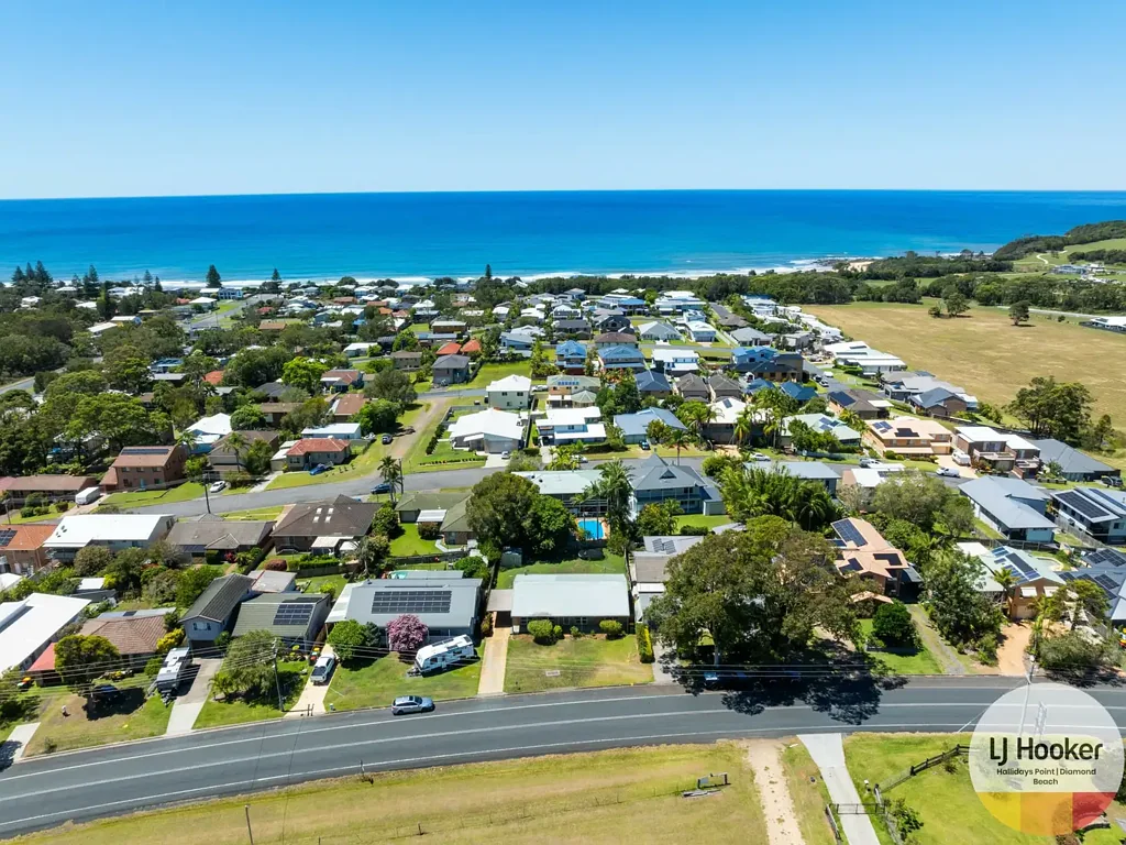 242 Diamond Beach Road, Diamond Beach, NSW 2430