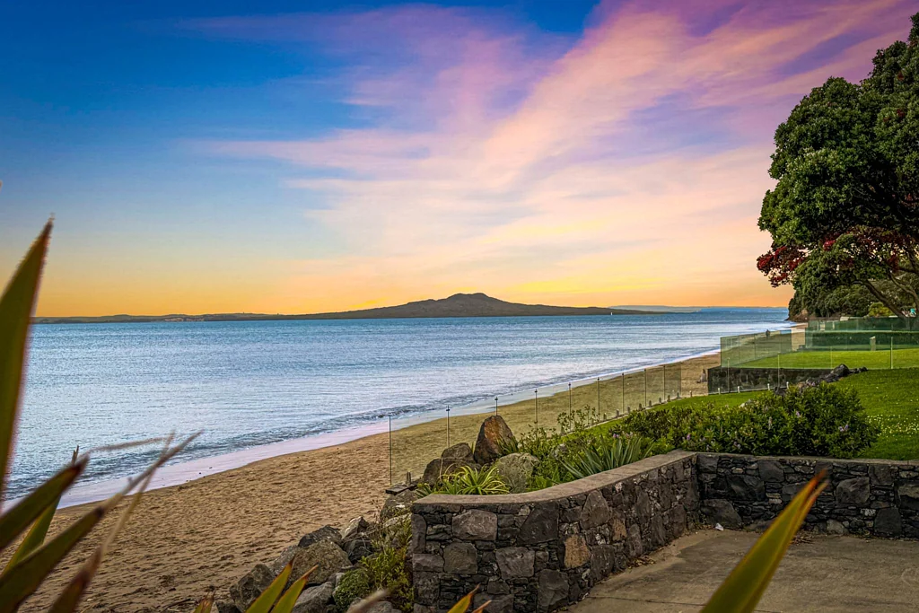 Campbells Bay 5 Bedroom Once in a lifetime opportunity