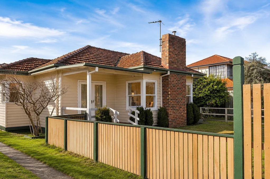 Spacious 3-Bedroom Home in a Convenient Clarinda Location