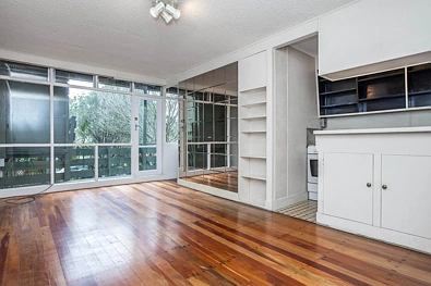 Character Unit in the Heart of Parnell