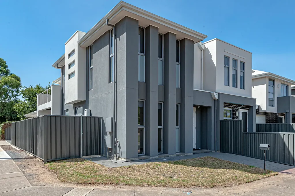 Two Levels of Lifestyle - 3-Bedroom Home with Space for Everyone