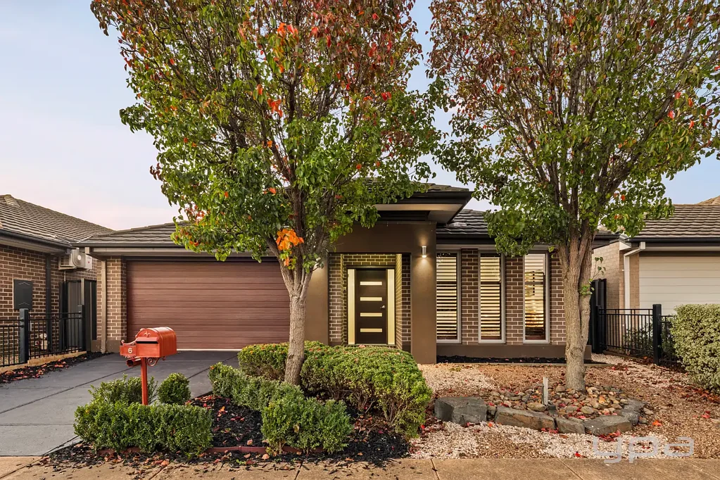 6 Snowsill Circuit, Point Cook, VIC 3030