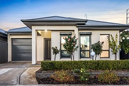 2/35 Whinnen Street, St Agnes