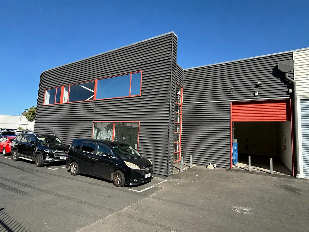 Manukau  Versatile industrial facility on Cavendish Drive