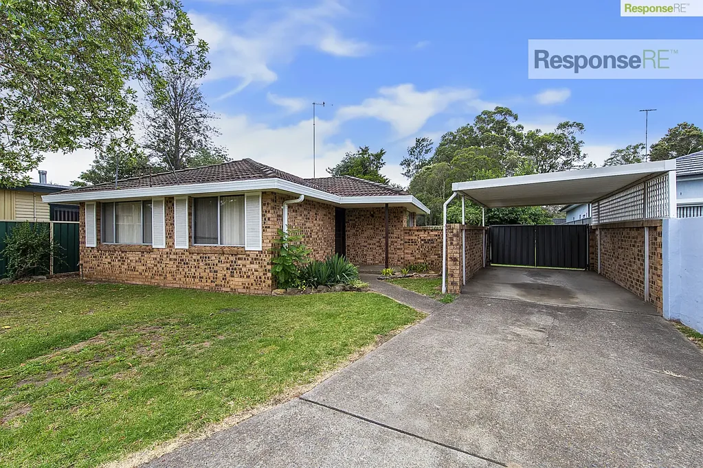 Spacious 3 Bedroom Family Home in the Heart of Emu Plains- Close to Nepean River