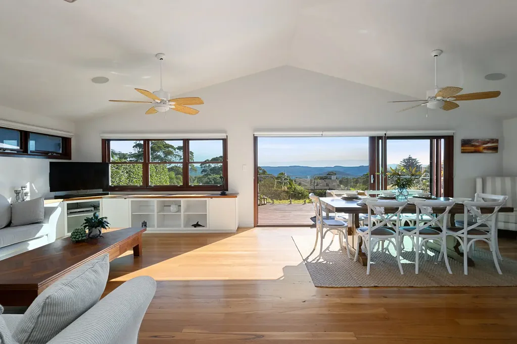 Bilgola Plateau 4غرفة نوم The Family Home You've Been Waiting For - Views, Space and the Village at Your D