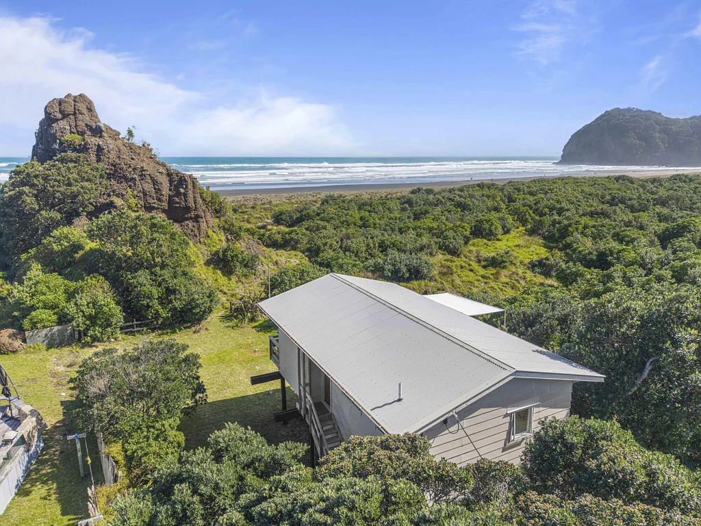 Piha 2ਬੈੱਡਰੂਮ A rare coastal escape