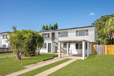 Thuringowa Central 5Kwarto FULLY RENOVATED LARGE 5 ROOMS AND 2 BATHROOMS HIGH SET HOME IN THE HEART OF KIRWAN !