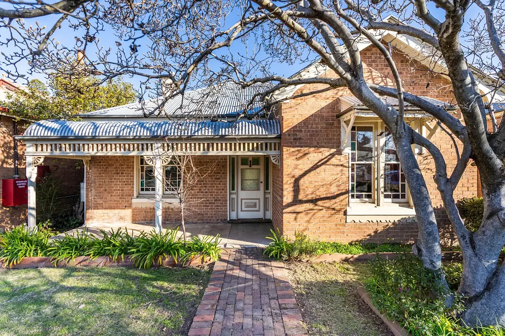 20 Summer Street, Orange, NSW 2800