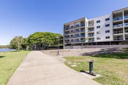 127/1A Sporting Drive, Thuringowa Central