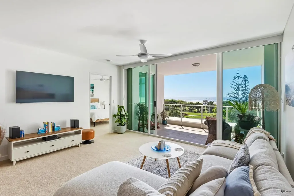 209/2 Creek Street, Coolangatta, QLD 4225