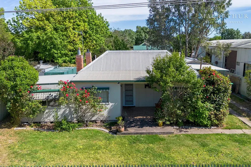 20 Elizabeth Street, North Wagga Wagga, NSW 2650