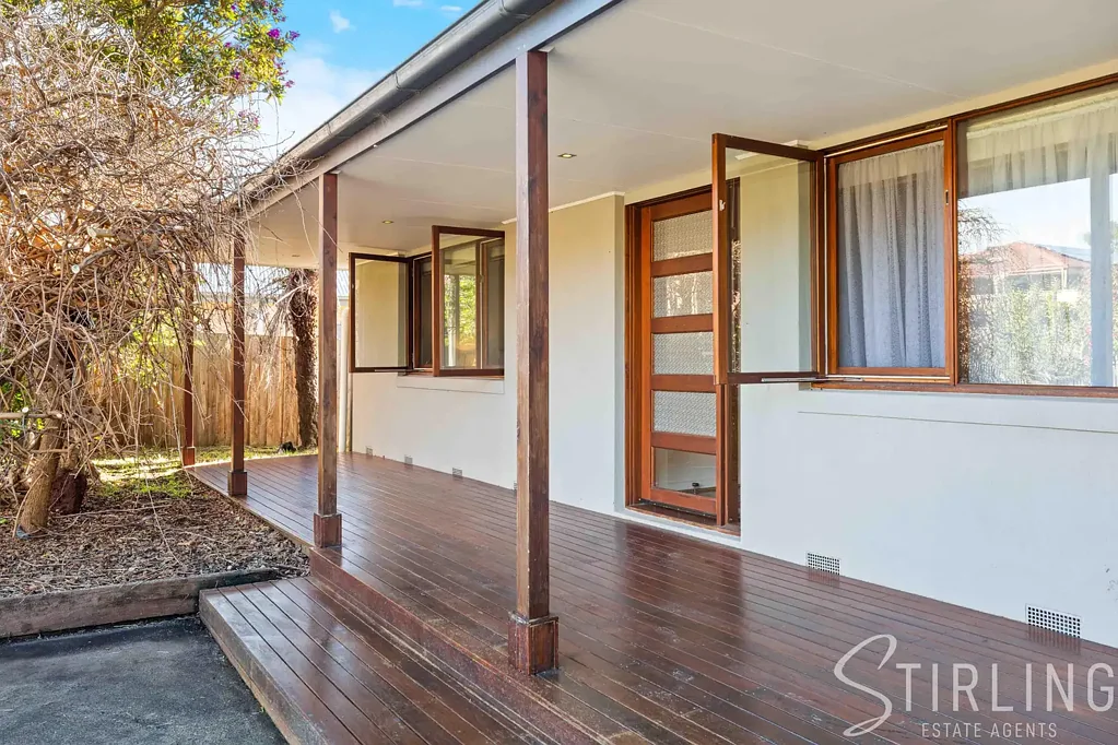 Blind Bight 5 Bedroom Comfort, Space and Convenience in a Peaceful Setting
