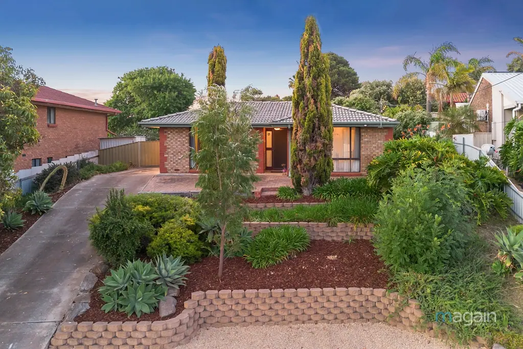 27 Roopena Street, O'Sullivan Beach, SA 5166