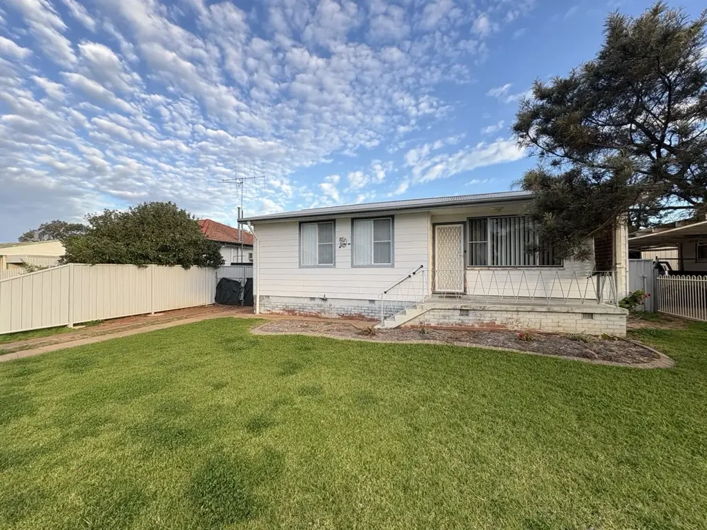 Ray White Forbes - 68511411