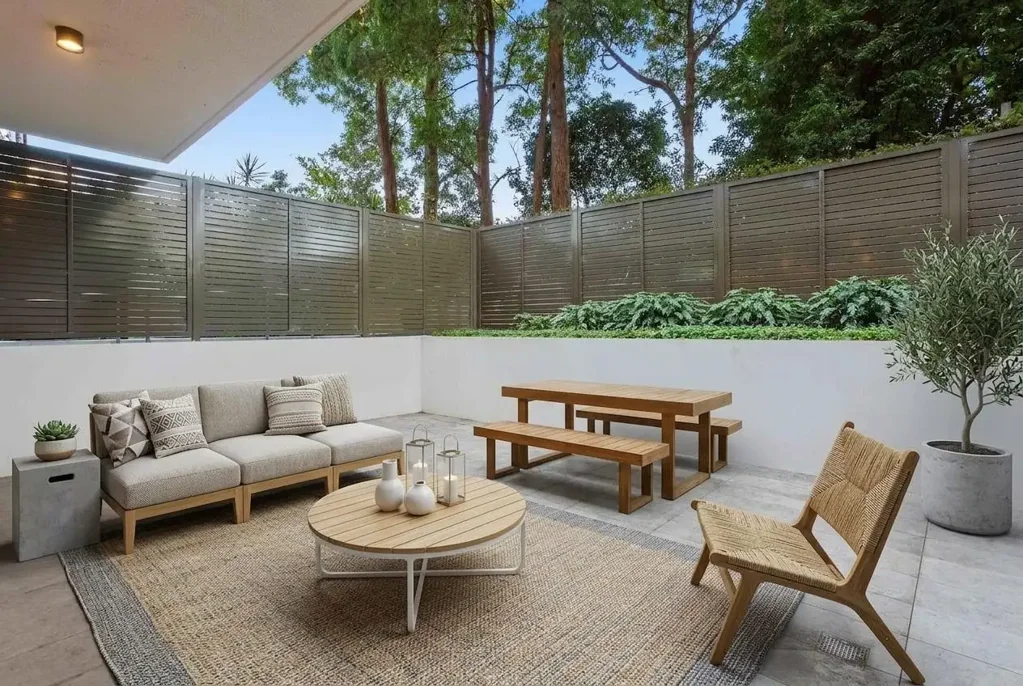 Gladesville 2Zimmer Convenient Courtyard Living | Peaceful Rear-Of-Block Location