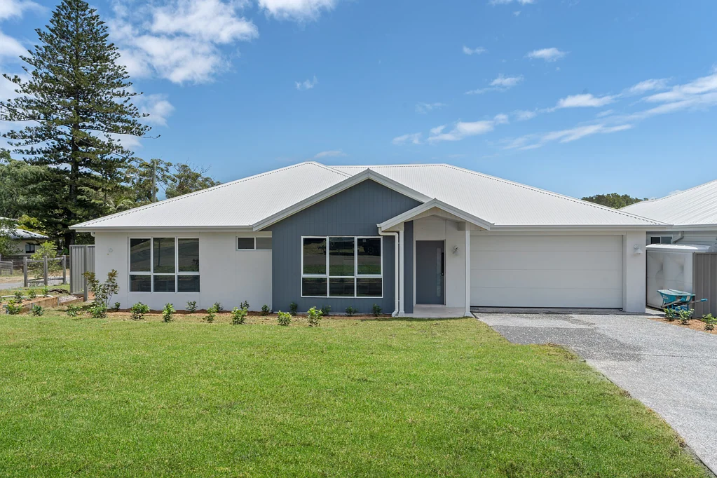 Anna Bay 4 Bedroom Vendor has MET THE MARKET!