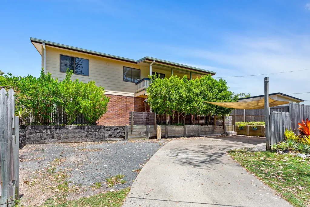 6 Bedroom Family Home in Yeppoon