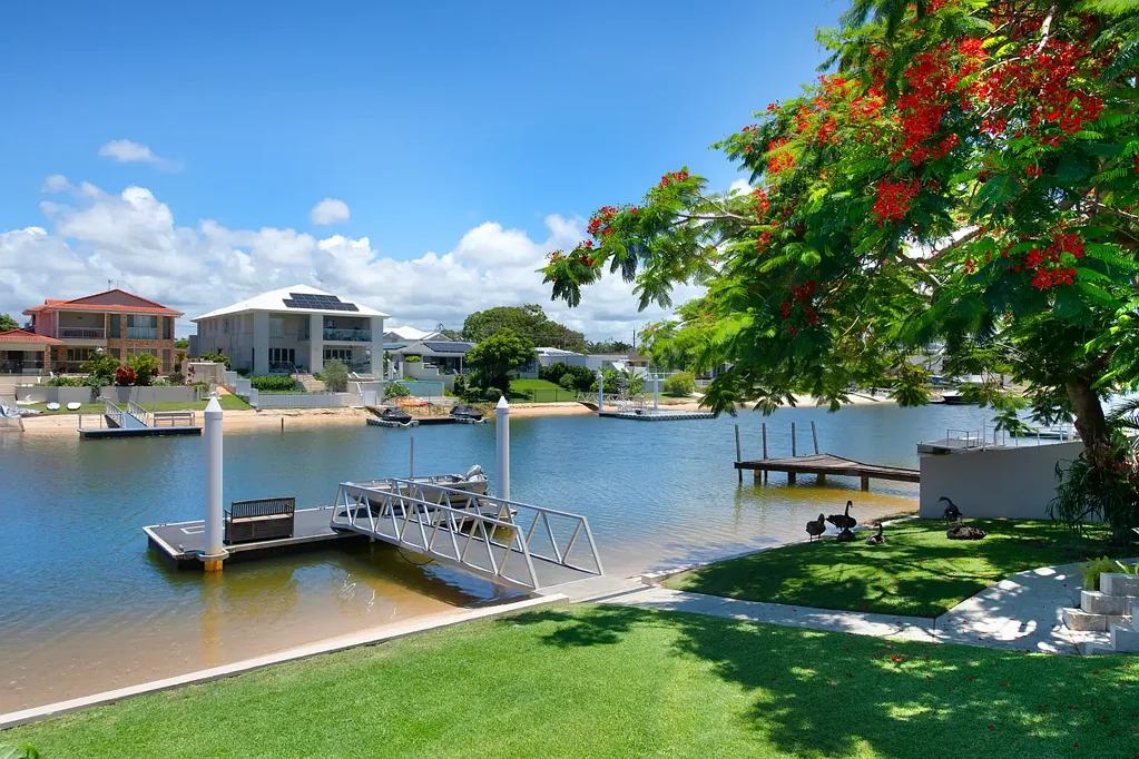 24 Park Avenue, Broadbeach Waters, QLD 4218