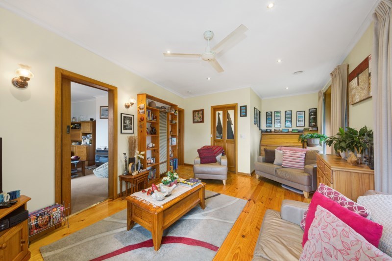 18 HAROLD ST, WENDOUREE VIC 3355, 0 chambres, 0 salles de bain, House