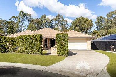 Labas ng Bahay - 13 HURON PL, NARANGBA QLD 4504