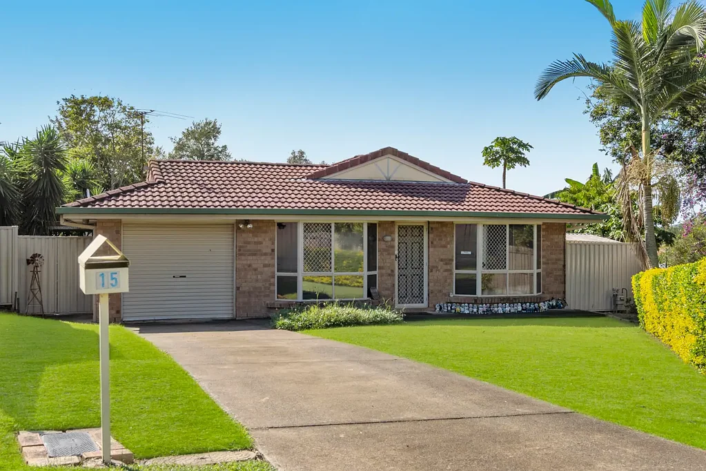 15 Hillcrest Place, Flinders View, QLD 4305