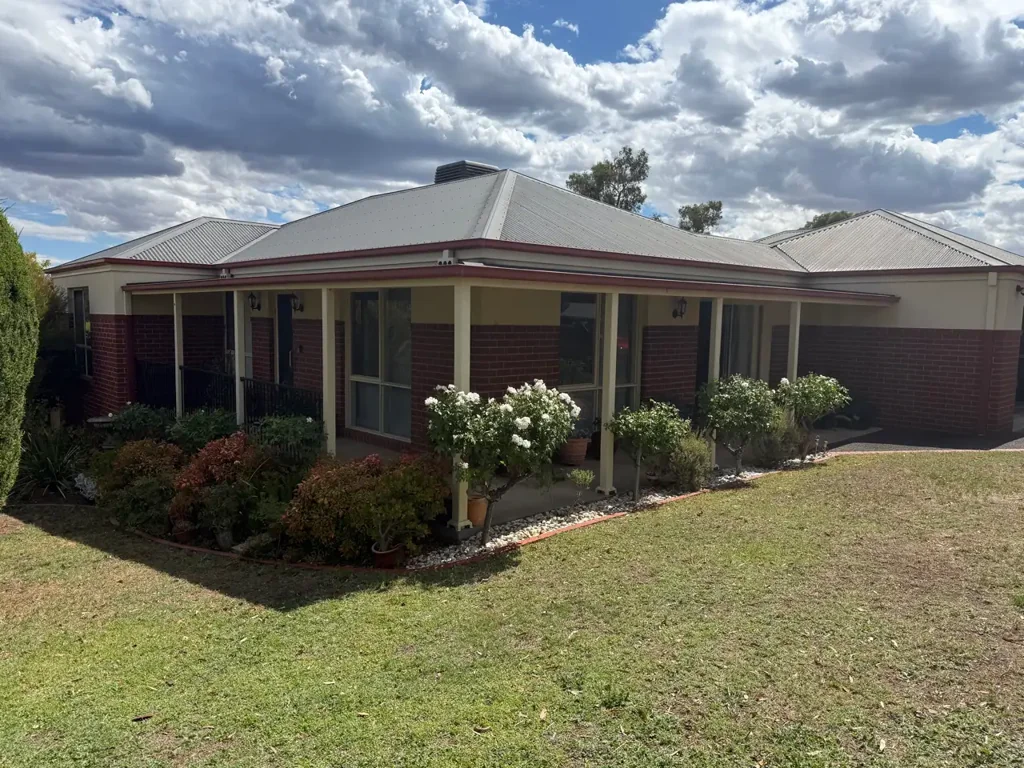 1/14 Weatherby Drive, Strathdale, VIC 3550