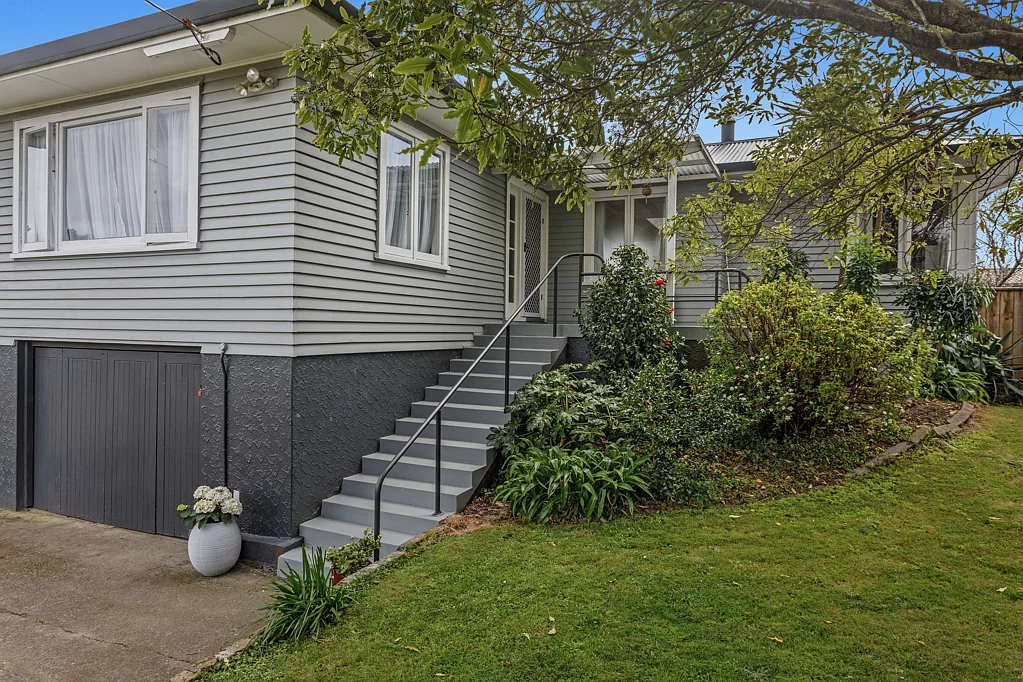 Whakatane 3房  Practicality, Style and Location