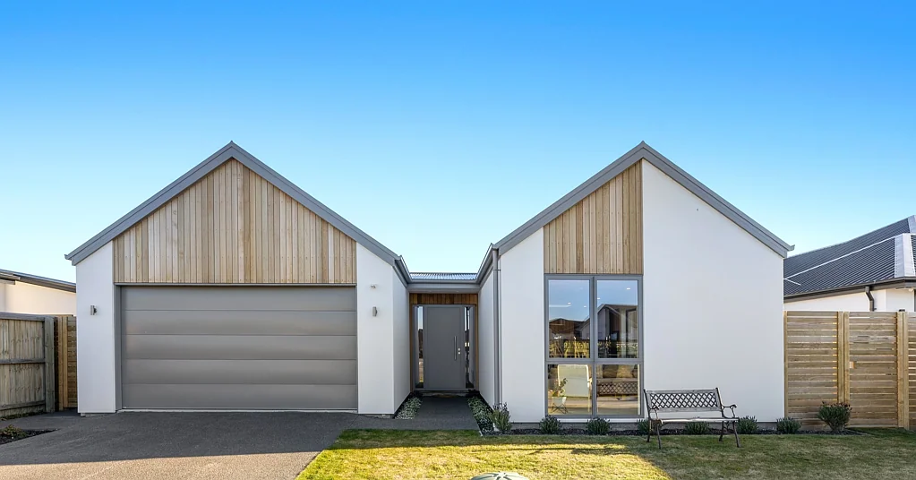 Halswell 4房  Sun Soaked Family Haven with Flexible Living