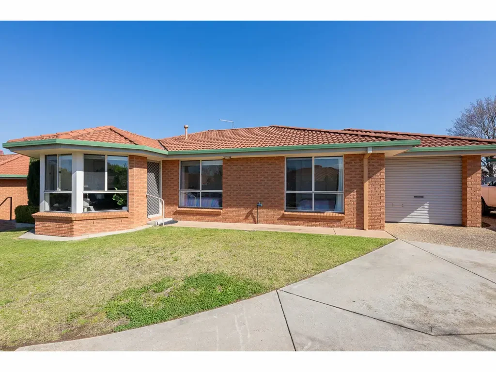 2/48 Mayfair Drive, Wodonga, VIC 3690