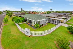 2 Barrine Crescent, Coombabah