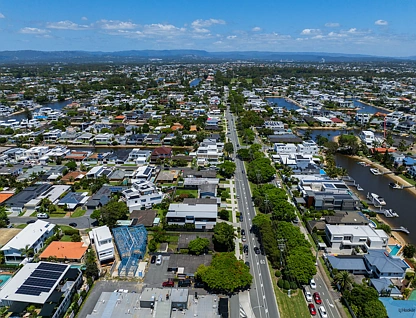 20 T E Peters Drive, Broadbeach Waters, Gold Coast, 4房, 2浴, Apartment