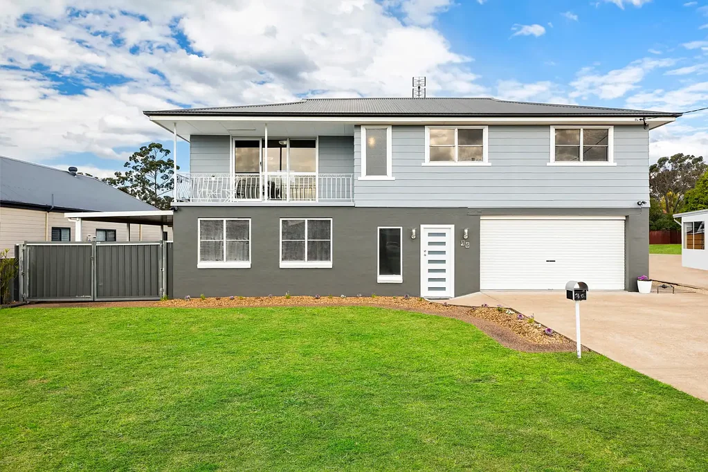 46 Adams Street, Heddon Greta, NSW 2321