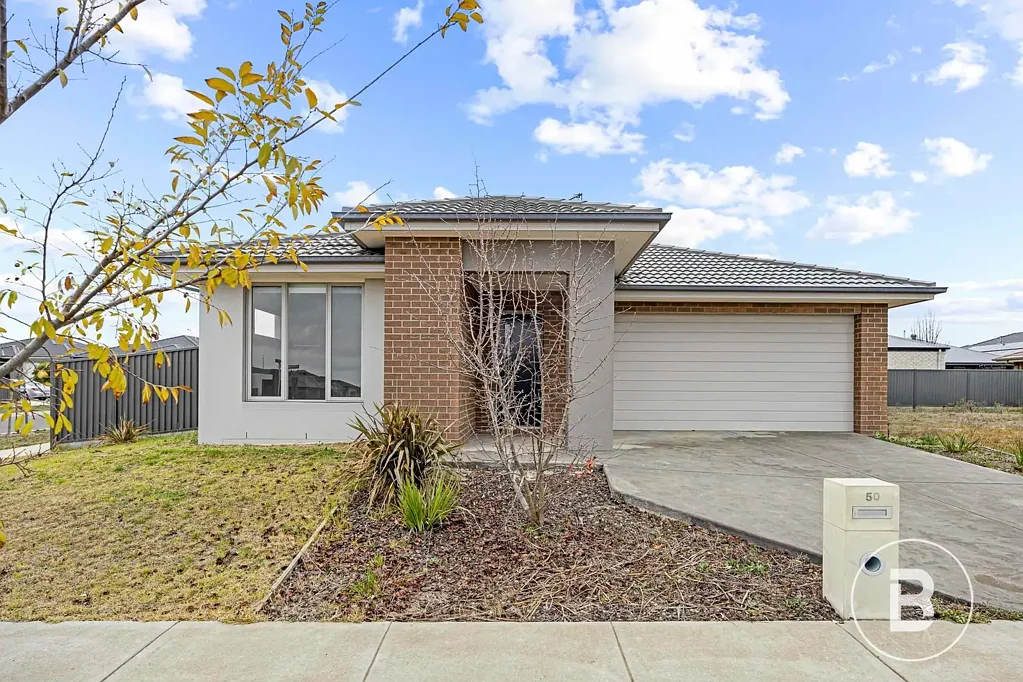 Lucas 3房  STYLISH THREE BEDROOM HOME IN POPULAR LUCAS.