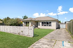 8 Willow Court, Narre Warren