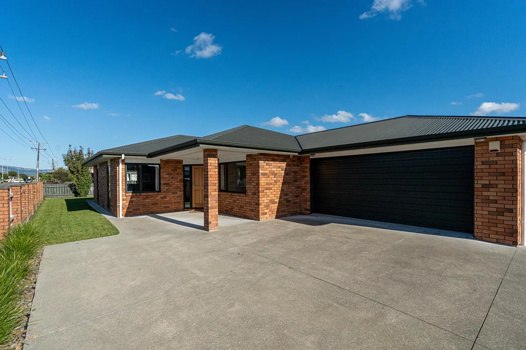 83 Roberts Line, Kelvin Grove, Palmerston North, Manawatu-Wanganui
