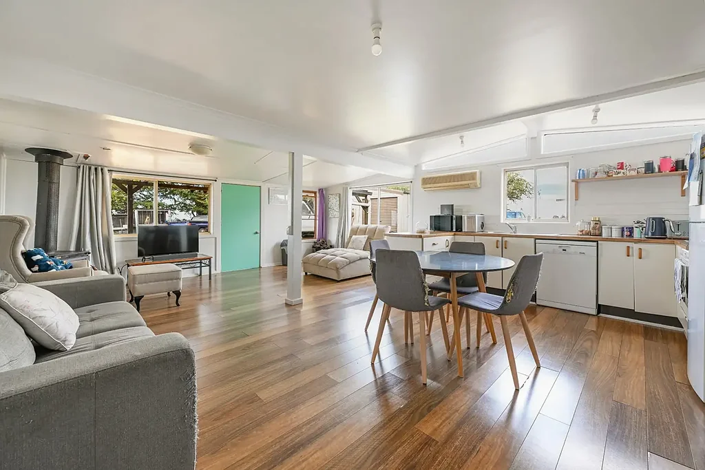 Orange 2ਬੈੱਡਰੂਮ Edge of Town - Large Lot 3338m2