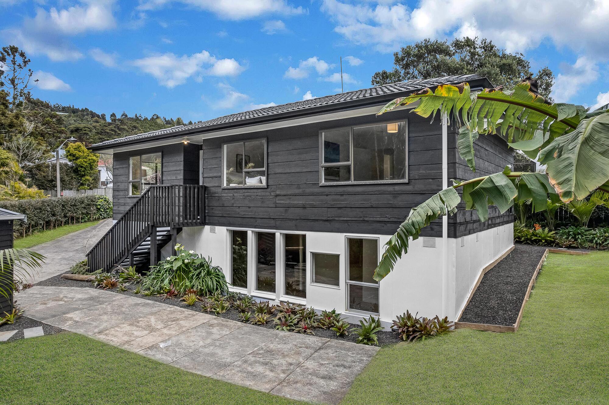 12 Sonnenberg Way, Titirangi, photo 8