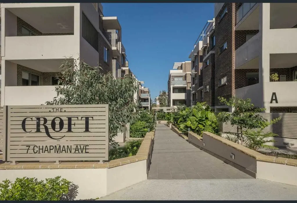 Two Bedroom Apartment in Great Location.